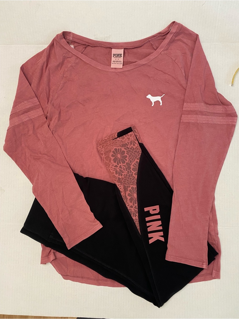 2016 PINK Yoga Leggings Black with desert rose lace detailing & long sleeve tee